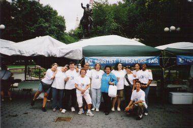 Feira do Livro Espírita em Nova York Realizada com pleno êxito a I Feira do Livro Espírita em Nova York - USA Feira do Livro Espírita em Nova York Realizada com pleno êxito a I Feira do Livro Espírita em Nova York - USA