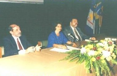 Evento de apresentação do IPEPE no Centro de Convenções – PE (1997) Evento de apresentação do IPEPE no Centro de Convenções – PE (1997)